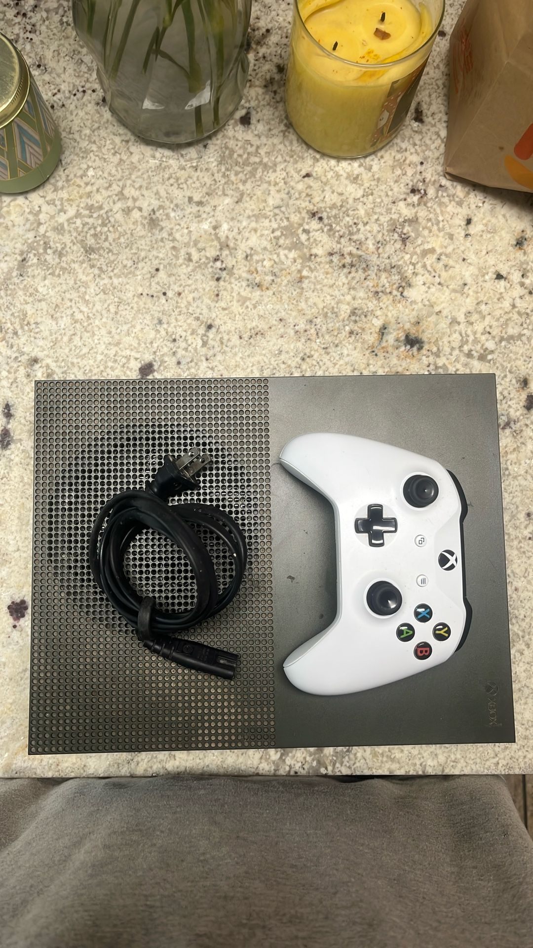 Xbox One S