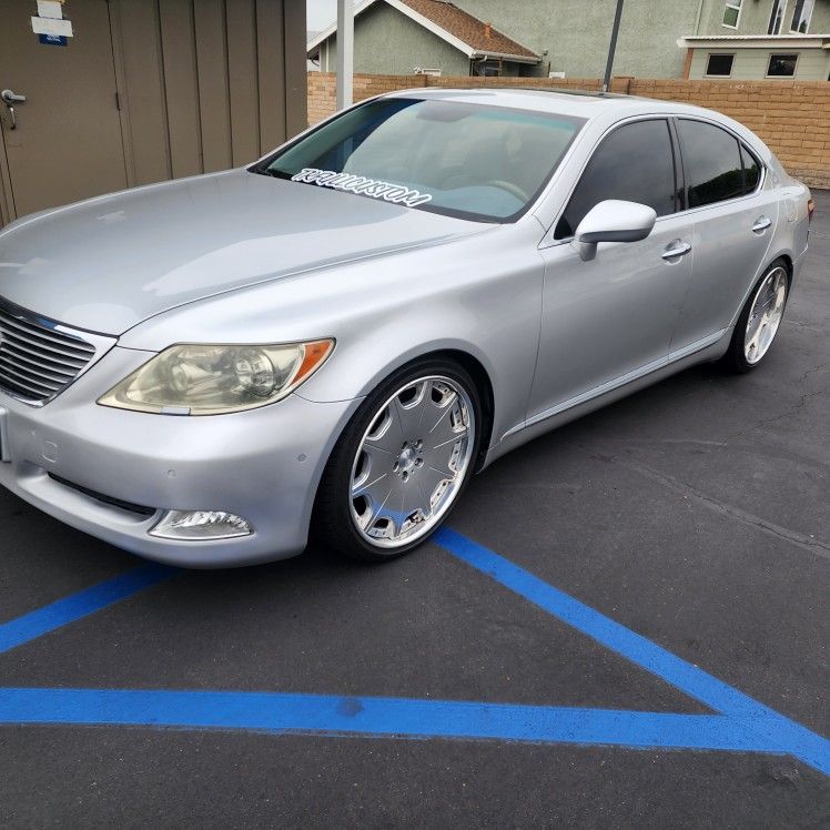 2008 Lexus LS 460