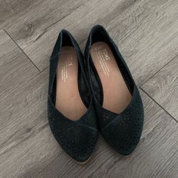 Womens Shoes - Toms, Michael Kors And More 