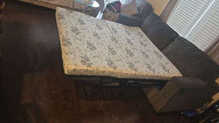 Sofa bed like new queen mattress