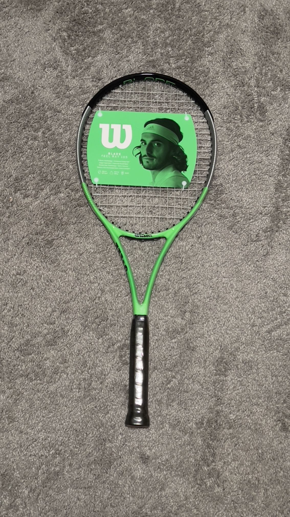 Wilson Blade Feel RXT 105 2022 Tennis Racket Serena Williams