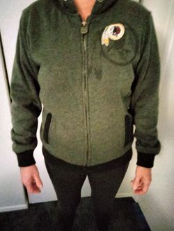 Authentic NFL Vintage Women's Redskins Fleece Lined  Zip Up Sweat Jacket size M