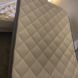 Queen Mattress, Barely Used 