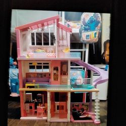 Barbies House 