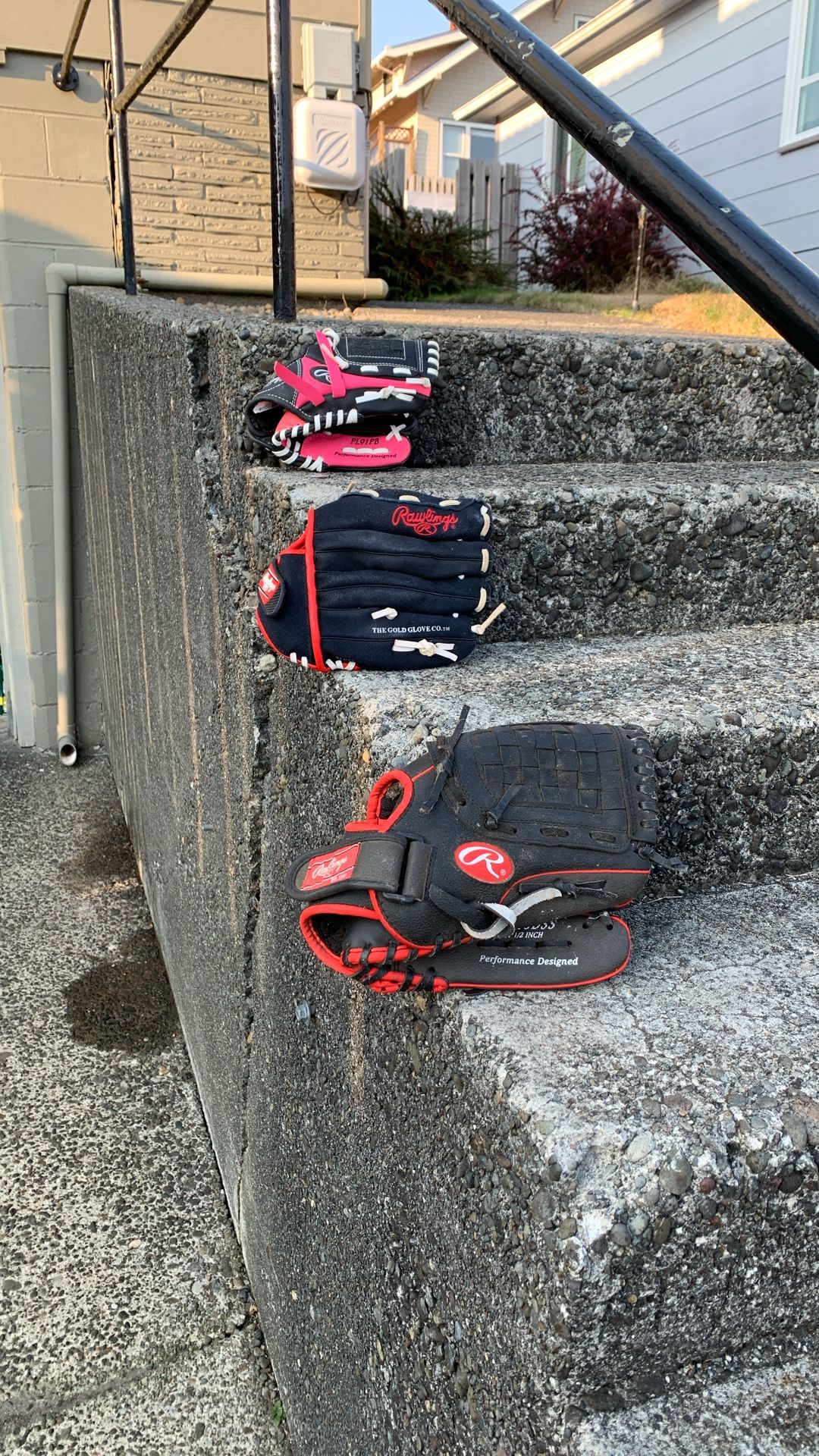 Boys And Girls T-ball Baseball Gloves