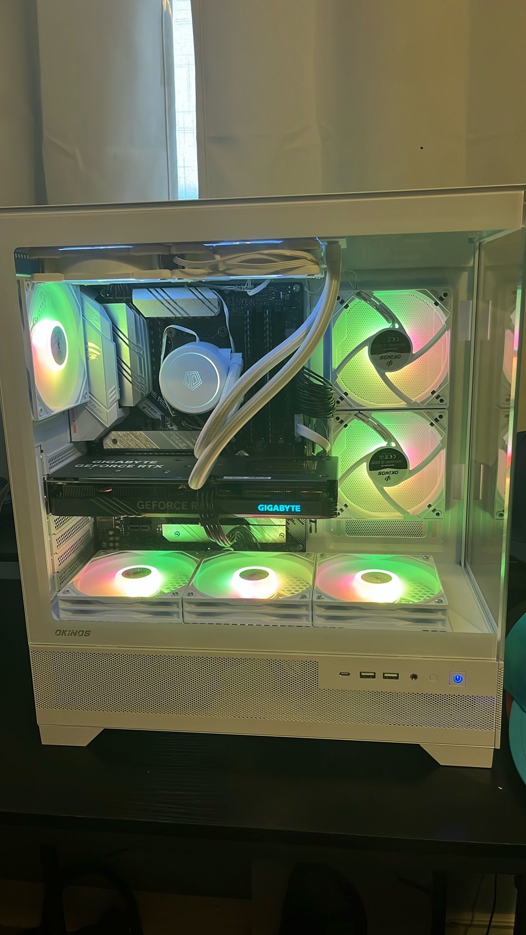 Gaming Pc (includes Monitor)