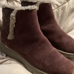Woman’s Winter Boots Size 10