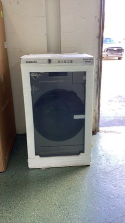 Comb wash all in one 5.3 cu ft new in box 110 v Samsung