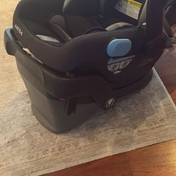 Uppa Baby Car Seat 