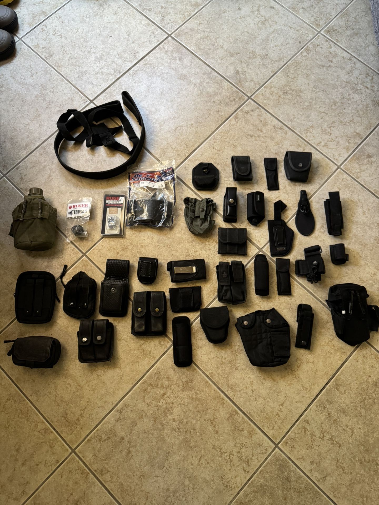 Tactical Gear/Equipment (whole Box $35)