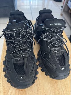 Men shoes size 12