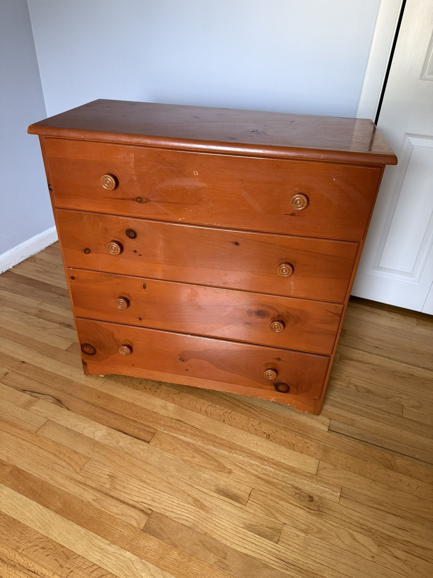 4 Drawer Dresser