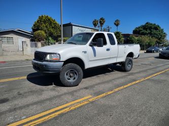 2002 FORD F150 PICK UP