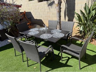 Patio outdoor dining set brand new
