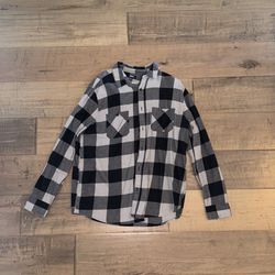 Black And Grey Checkered Flannel XL