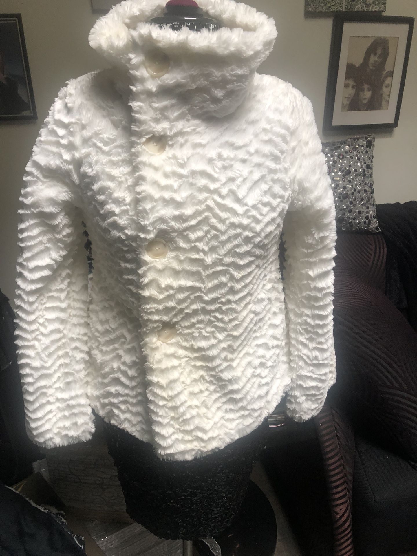 Patagonia Girls White Jacket 