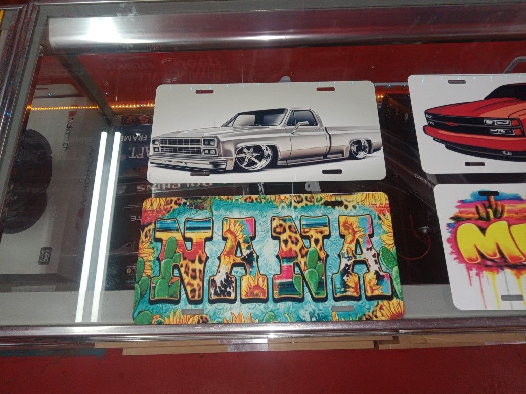 Custom Licenses Plates