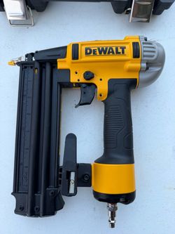 Dewalt 18 Ga. Pneumatic Brad Nailer