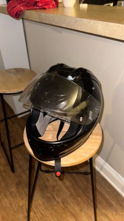 Motorcycle helmet
