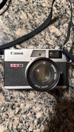 Canon Canonet G-III QL 35mm Film Camera