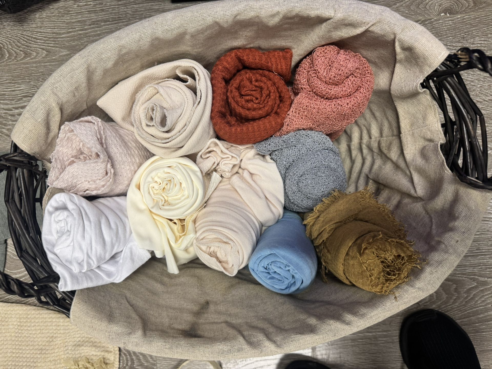 Newborn Photography Outfits And Props
