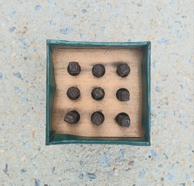 Vintage Ace Hanson 1/8" Metal Number Stamps