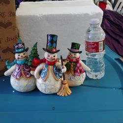 Christmas Crew/ La Bande de Noël Figurine