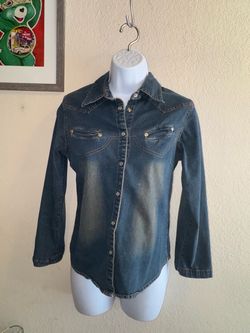 Women's Denim Western Snap Button Shirt