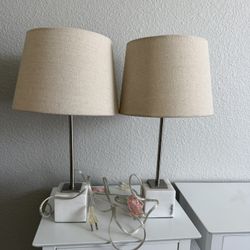 2 Lamps