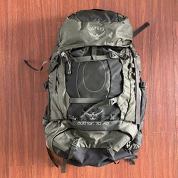 Osprey Hiking Backpack (Men’s)