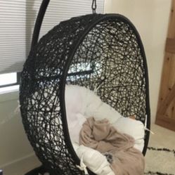 Hanging Wicker Chair
