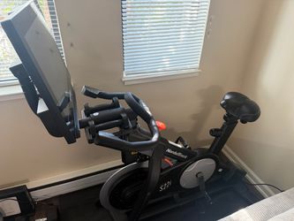 Used NordicTrack S22i