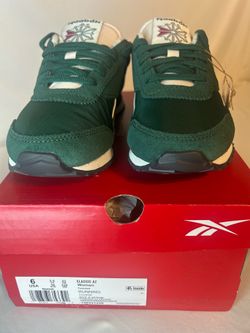 Reebok Women's Classic AZ Legacy Sneakers