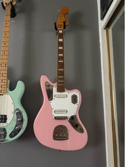 Fender squire jaguar guitar