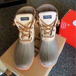 Sperry Size 8