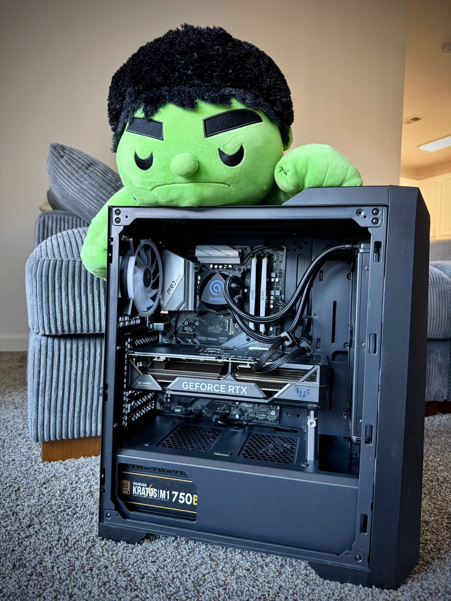 RTX 4070 Ti Gaming PC