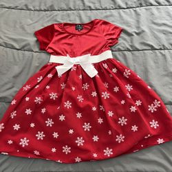 Girl Holiday Christmas Winter Red Dress. Velvet Stretchy Top, Tutu Skirt With Stretchy Elastic Band At The Waist. Size 6 For Girls. 