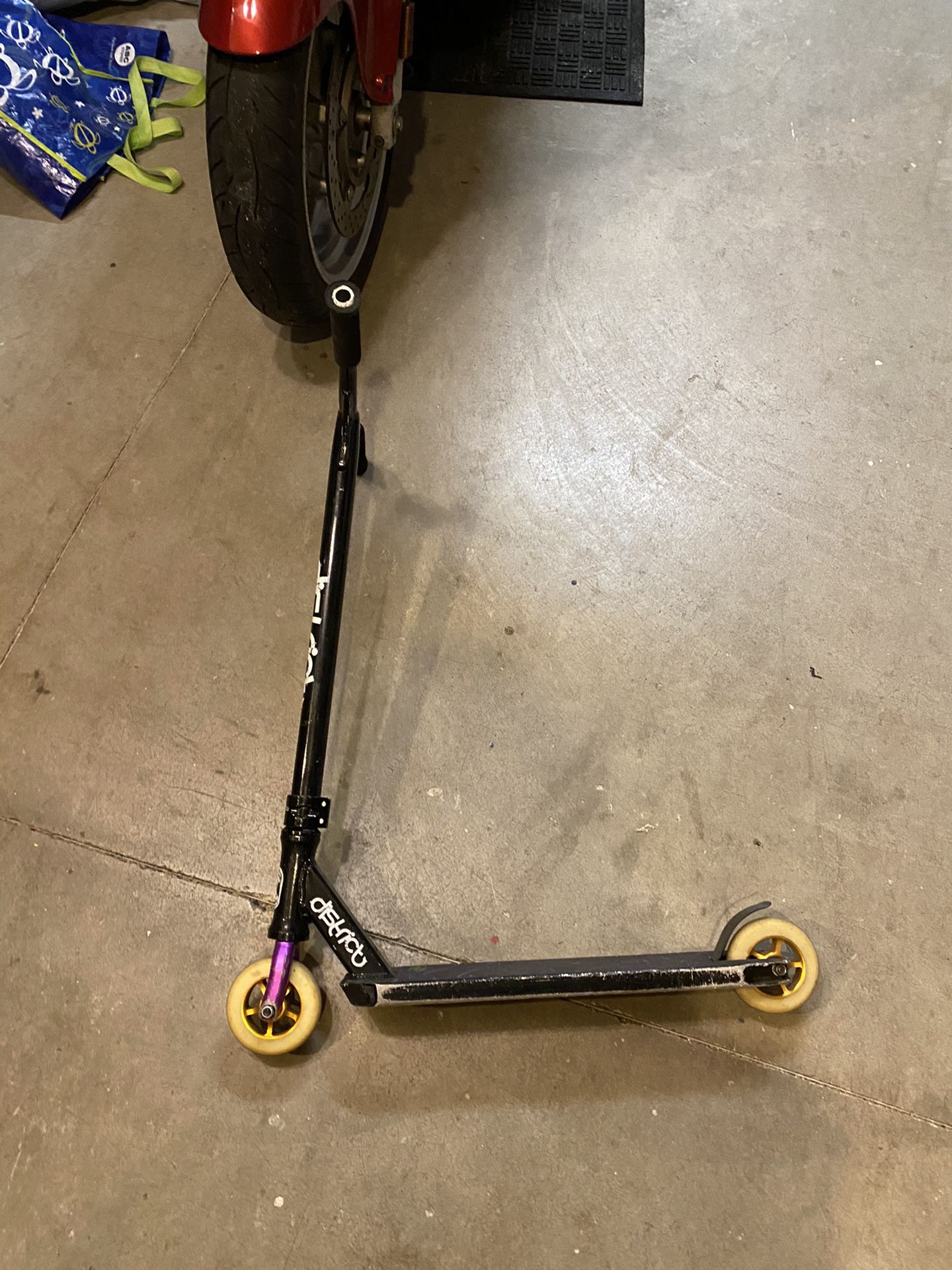 District Scooter