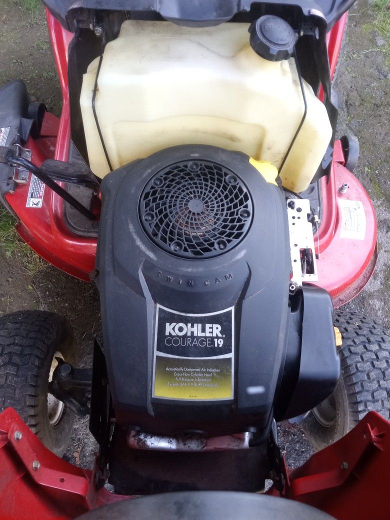 Toro Lx427 Kohler courage twin cam 19 horsepower..