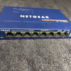 NETGEAR Pro Safe 8 Port Gigabit Switch