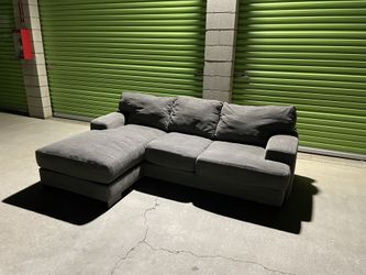 *Free Delivery* Gray Living Spaces Reversible Chaise Sectional Couch Sofa 