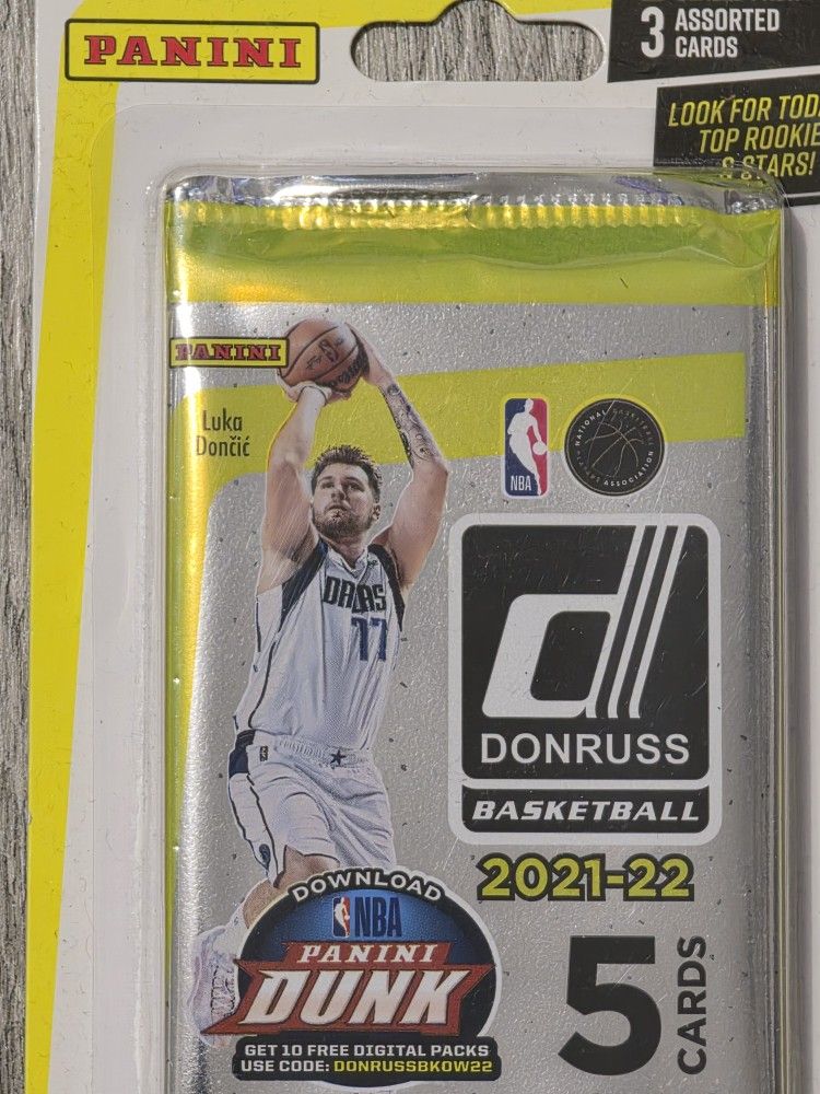 PANINI SPORTS TRADING CARDS 2021