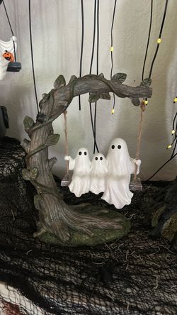 Halloween Decor