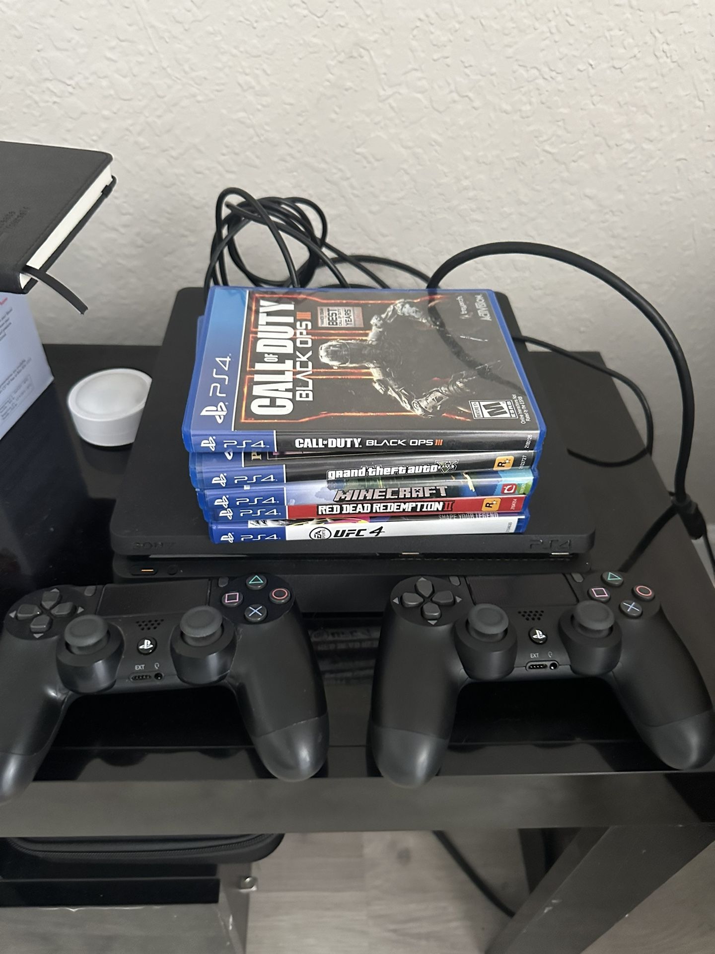 PS4