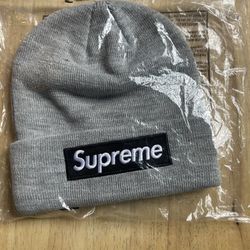 Supreme Grey Beanie 