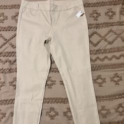 Old Navy Pixie Pants- 14