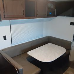 23 Foot Travel Trailer Jayco