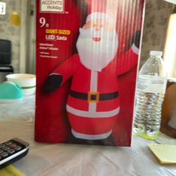 9 Ft Indoor/outdoor Giant Sized Air blown Santa