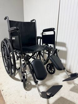 Whell chair// silla de ruedas para adulto
