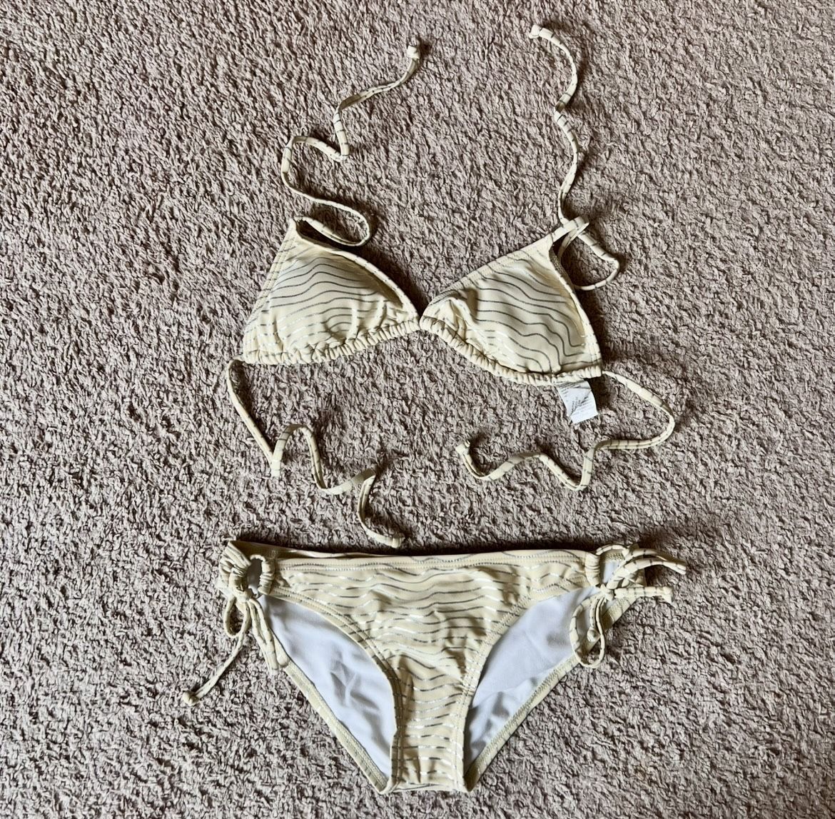 Reef Cream and Silver Bikini Size Small